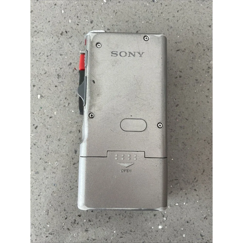 PARTS/REPAIR! Sony M-435P Microcassette Corder Silver Handheld Voice Recorder
